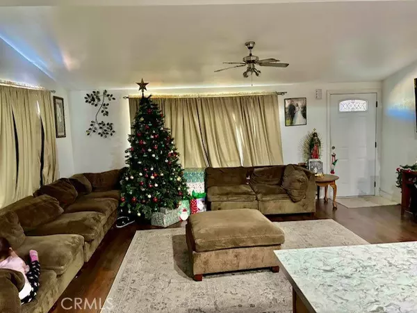 Victorville, CA 92395,16311 Pebble Beach Drive