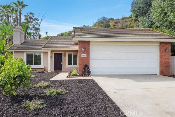 1521 North Elm Street, Escondido, CA 92026