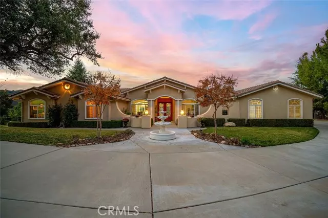 Murrieta, CA 92562,17520 Equestre Court