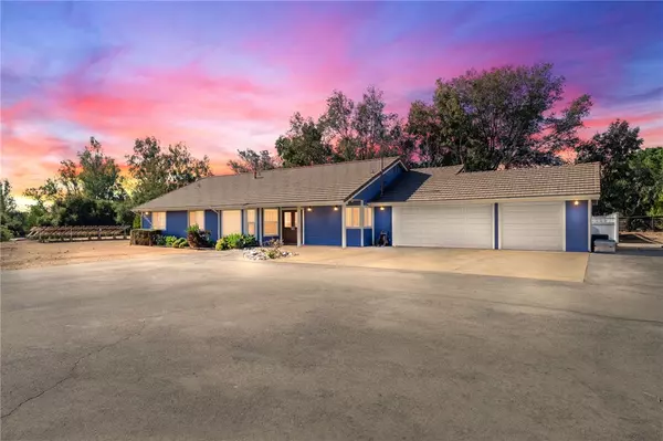 13952 Oakwood Glen Place, Valley Center, CA 92082