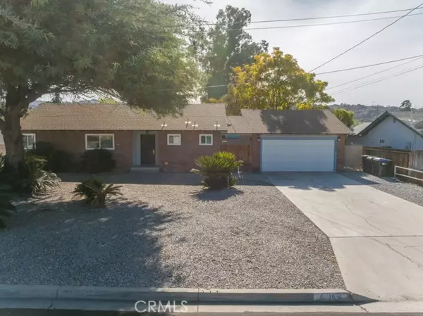 Hemet, CA 92544,41049 Sunset Lane