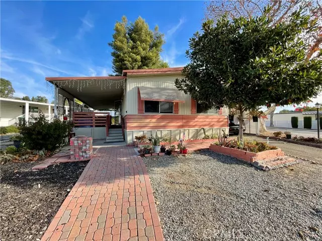 31130 South General Kearny Road, Temecula, CA 92591