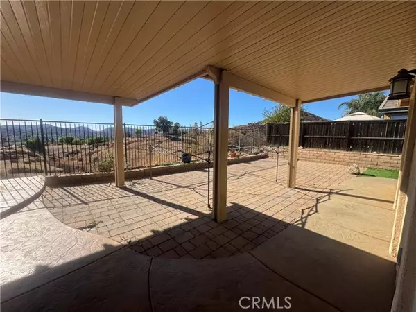 23693 Cheyenne Canyon Drive, Menifee, CA 92587