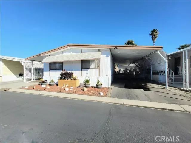 Hemet, CA 92543,575 South Lyon Avenue