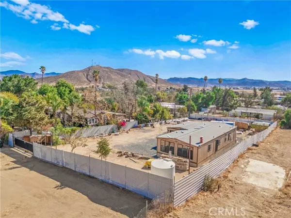 33545 Clinton Avenue, Hemet, CA 92545