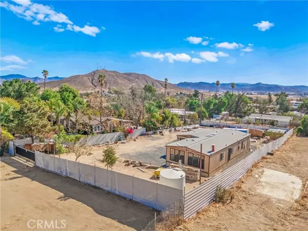 33545 Clinton Avenue, Hemet, CA 92545