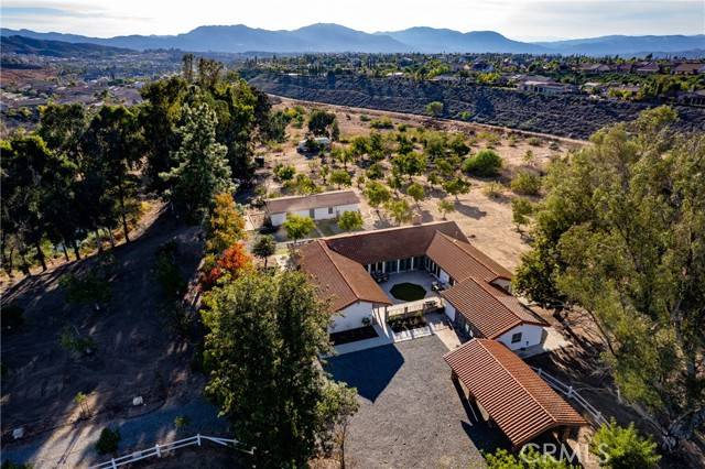 45055 Rio Linda Road, Temecula, CA 92592