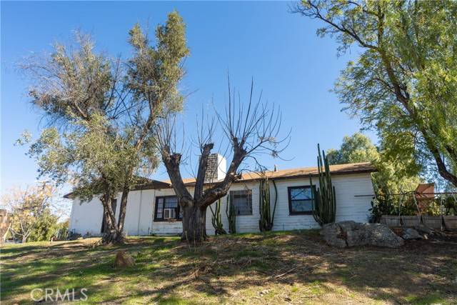 Nuevo, CA 92567,22236 Rosary Avenue