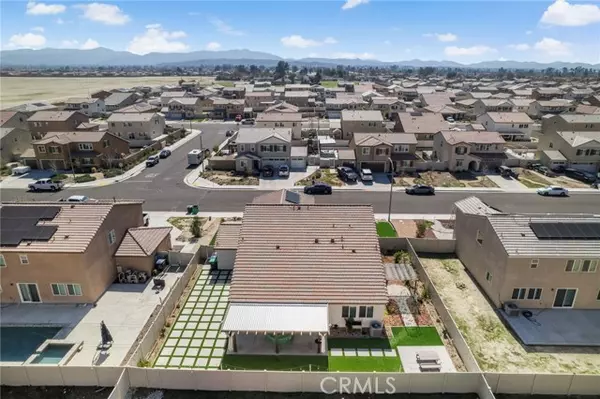 San Jacinto, CA 92583,879 Canopy Lane