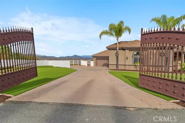 Temecula, CA 92591,39526 Calle Cabernet