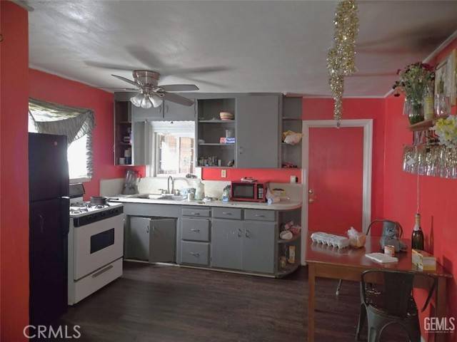 Porterville, CA 93257,63 North Wisconsin Street