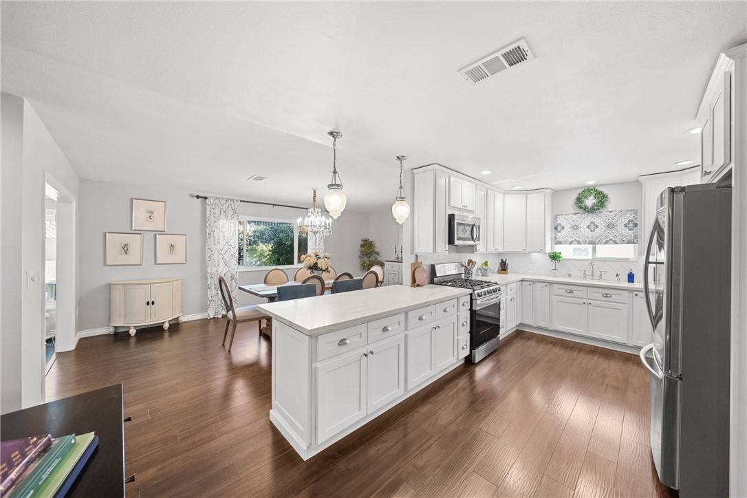 Menifee, CA 92586,25780 Interlechen Drive