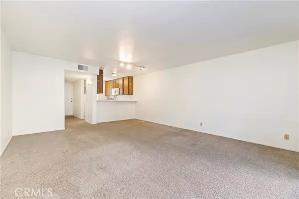 Irvine, CA 92618,282 Tangelo