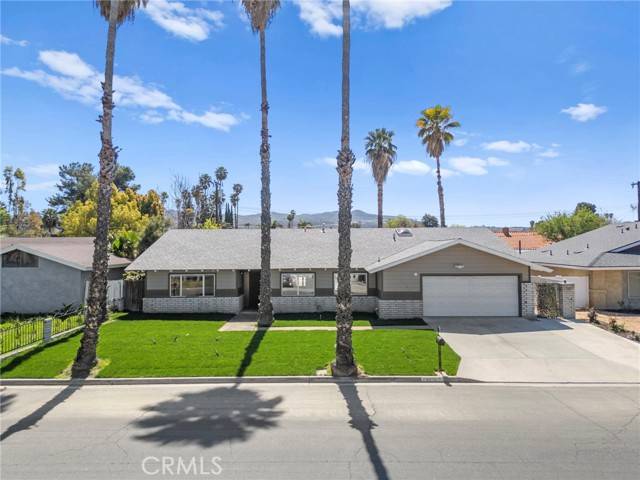 42399 Buenos Aires Drive, Hemet, CA 92544