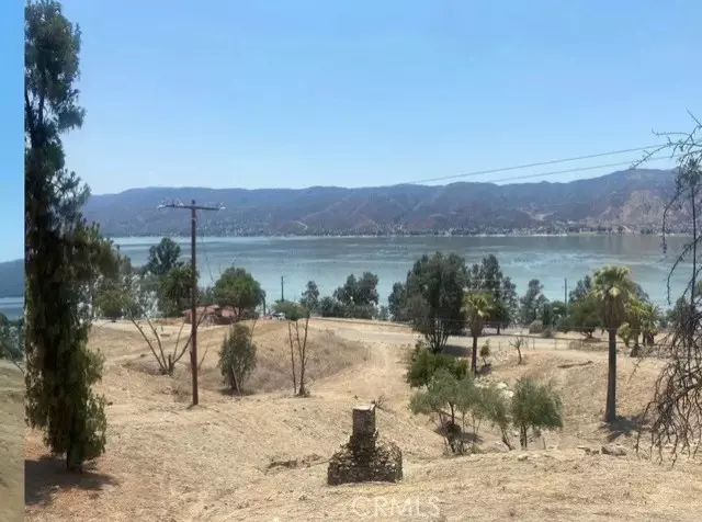 Lake Elsinore, CA 92530,34 Barkschat Dr