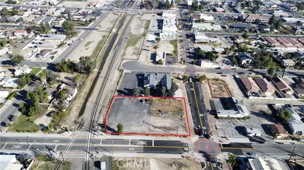 1 S D St., Perris, CA 92570