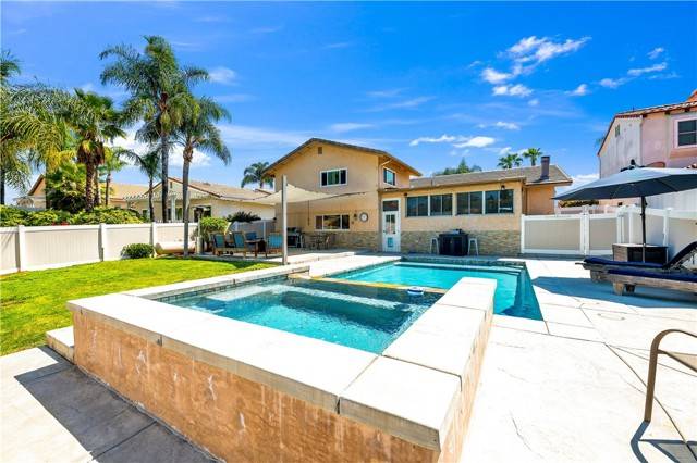 23190 Wild Rice Drive, Canyon Lake, CA 92587