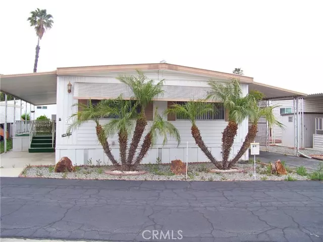 Hemet, CA 92543,332 North Lyon Avenue