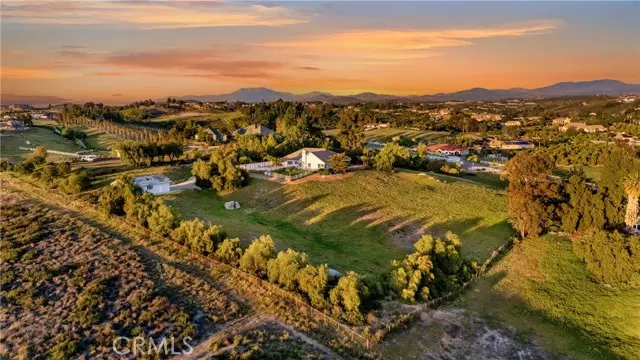 Temecula, CA 92592,39423 Kapalua Way