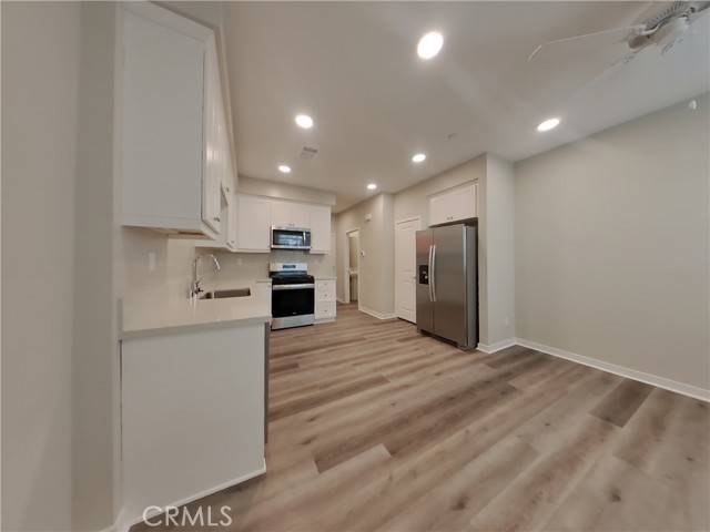 Wildomar, CA 92595,24690 Ahora Court