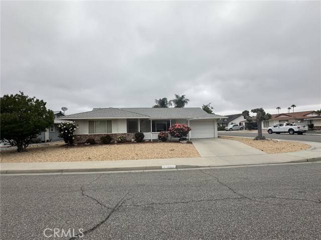 1520 Sandlewood Drive, Hemet, CA 92543
