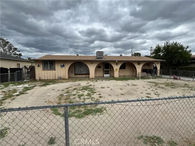 San Jacinto, CA 92583,675 South Santa Fe Avenue