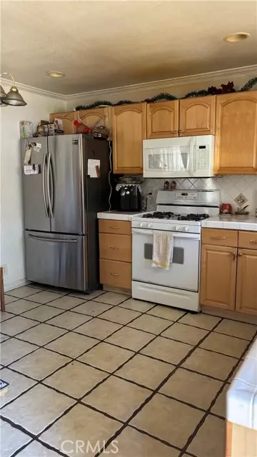 Running Springs, CA 92382,31172 Outer Highway 18 North