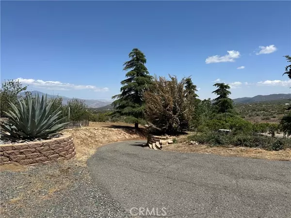 Anza, CA 92539,57260 Ramsey Road