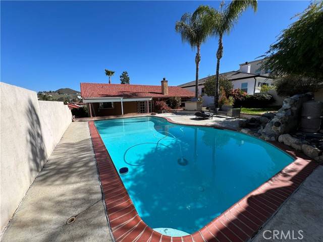 23029 Gray Fox Drive, Canyon Lake, CA 92587