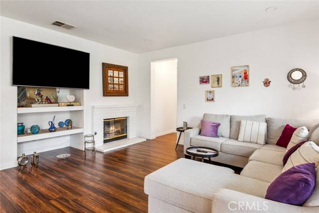 Murrieta, CA 92563,27636 Brentstone Way