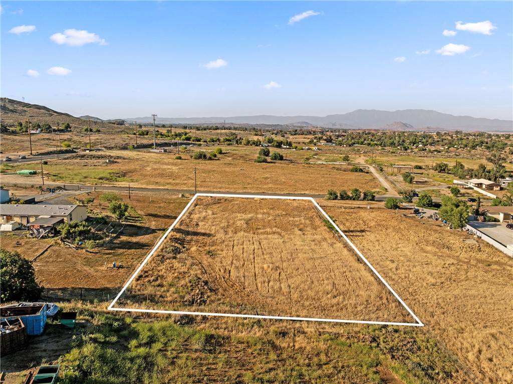 Perris, CA 92570,0 River Road