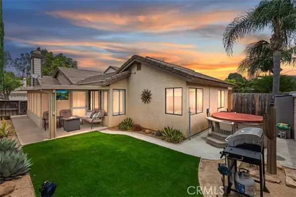 Corona, CA 92882,3524 Sweetwater Circle