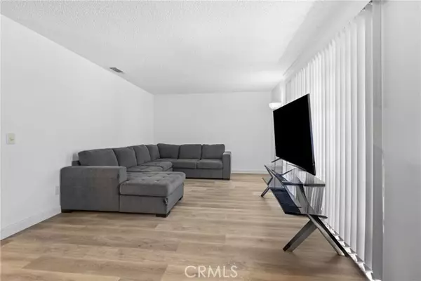 Hemet, CA 92545,356 Myrl Place