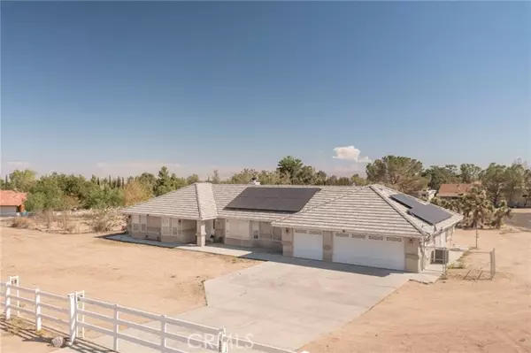 9925 Sierra Vista Road, Phelan, CA 92371