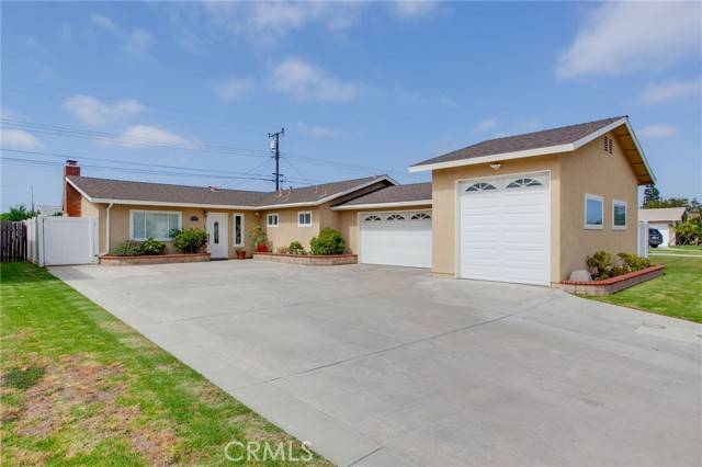 6791 Retherford Drive, Huntington Beach, CA 92647