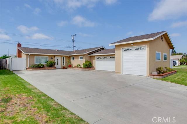 6791 Retherford Drive, Huntington Beach, CA 92647
