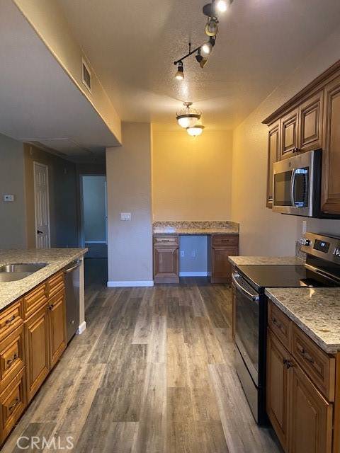 Murrieta, CA 92562,24909 Madison Avenue