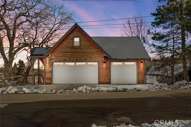 Lake Arrowhead, CA 92352,1219 Klondike Dr.