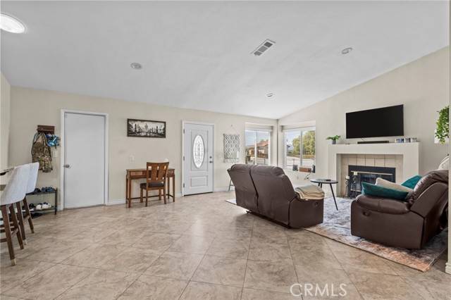 Temecula, CA 92591,39427 Canyon Rim Circle