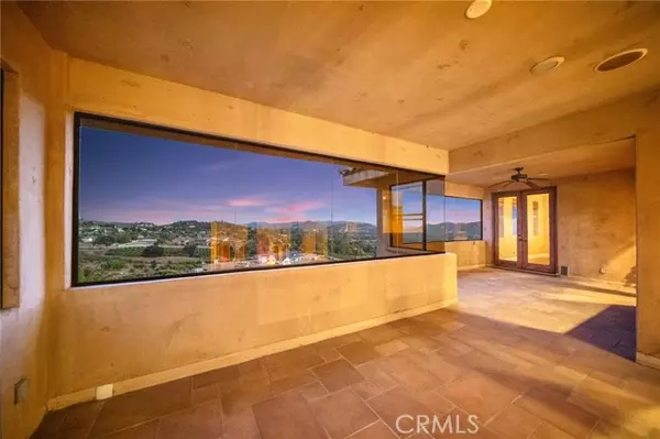 Murrieta, CA 92562,37654 Calle De Lobo