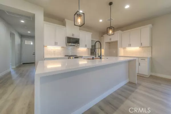 Cathedral City, CA 92234,67825 Rio Vista