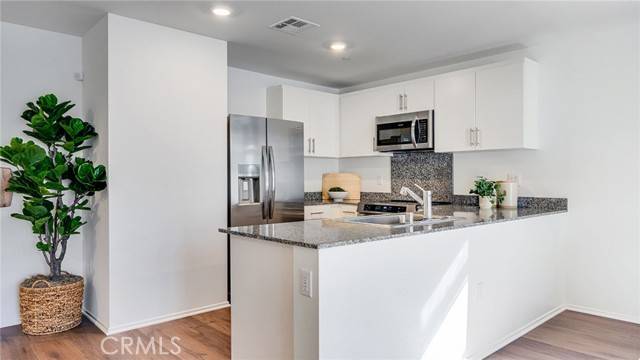14249 Clemson Street, Hesperia, CA 92345