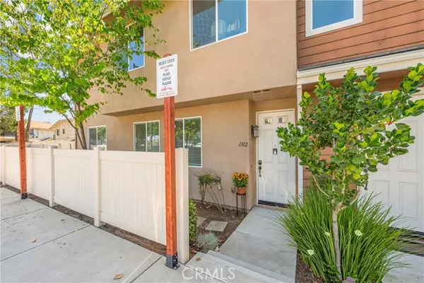 Ramona, CA 92065,1312 Shoshone Falls Drive