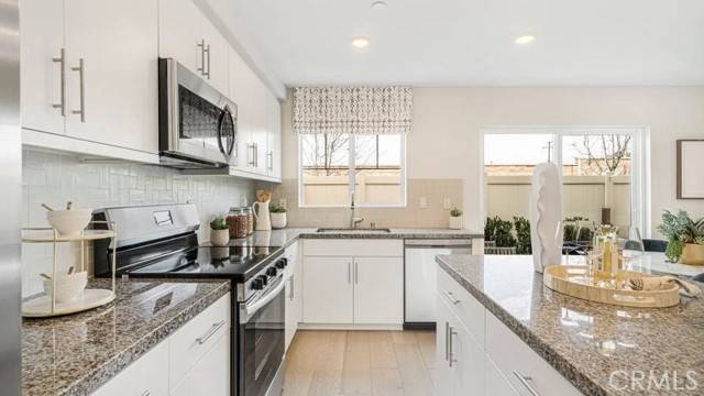 Riverside, CA 92507,19267 Beech Grove Street