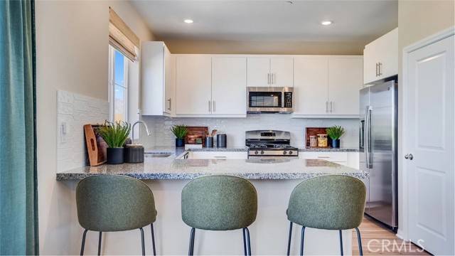 17807 McKenzie Court, Hesperia, CA 92345