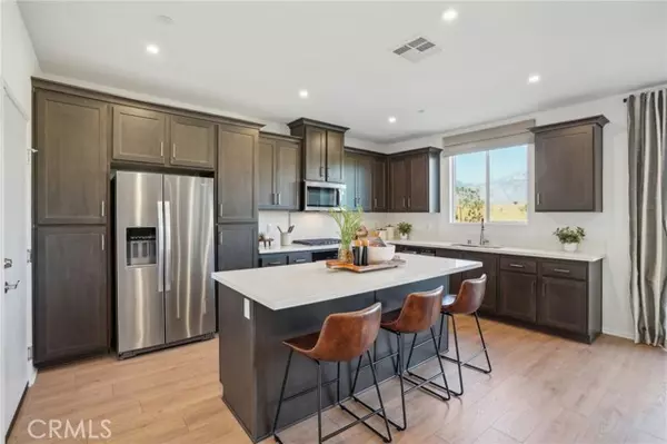 Cathedral City, CA 92234,410 Via Milano