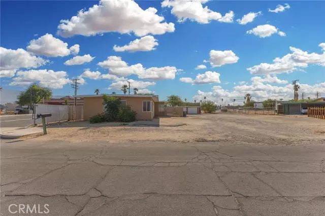 6462 Palo Verde Avenue, 29 Palms, CA 92277