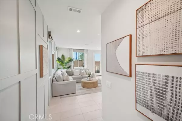 16044 Esparza Lane, Fontana, CA 92336