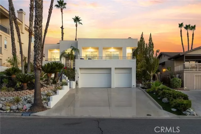 22335 Loch Lomond Drive, Canyon Lake, CA 92587