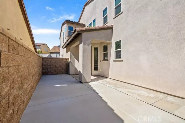 Murrieta, CA 92563,30924 Falling Star Place